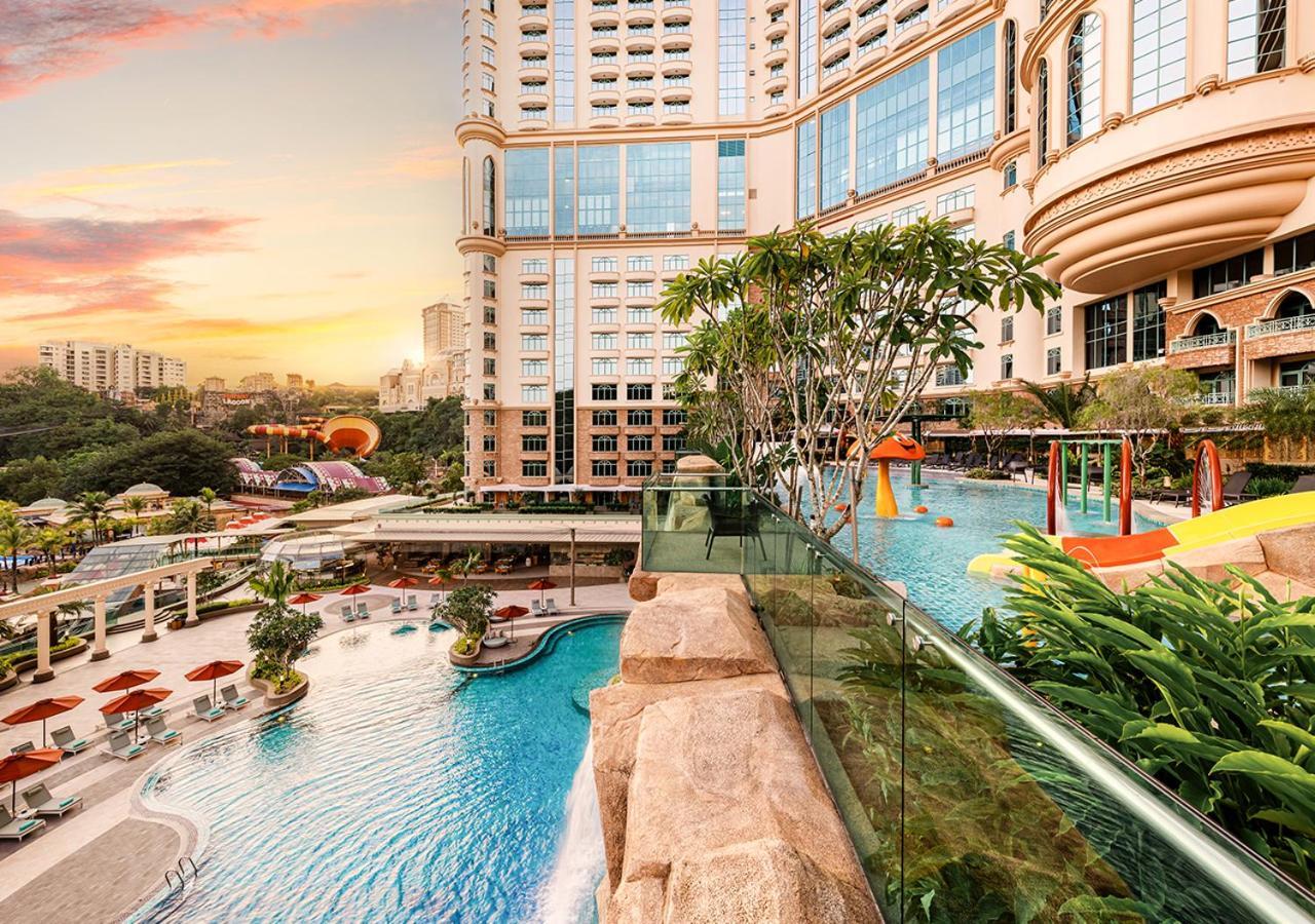 Sunway Resort Hotel Petaling Jaya Eksteriør billede The Berjaya Times Square Hotel