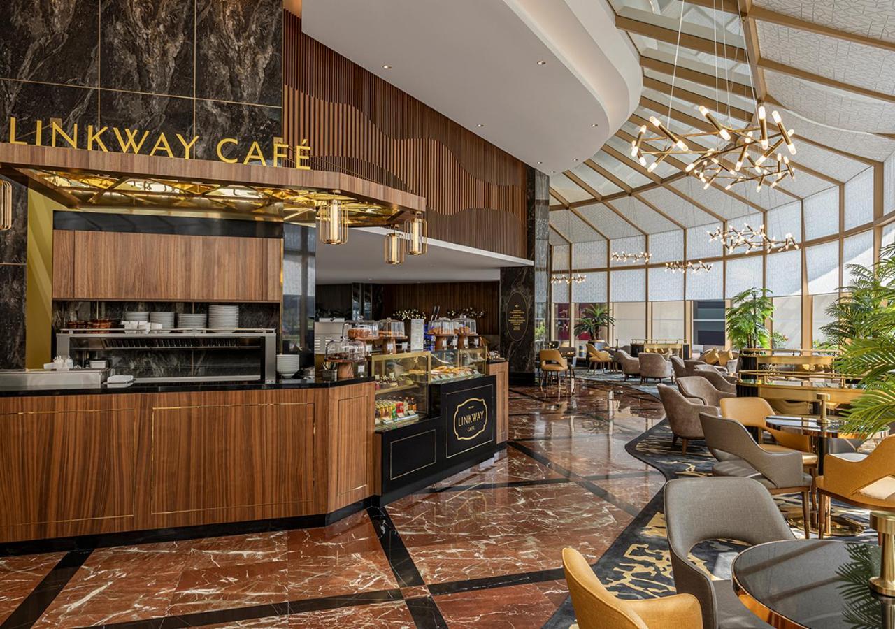 Sunway Resort Hotel Petaling Jaya Eksteriør billede The Skyway Cafe