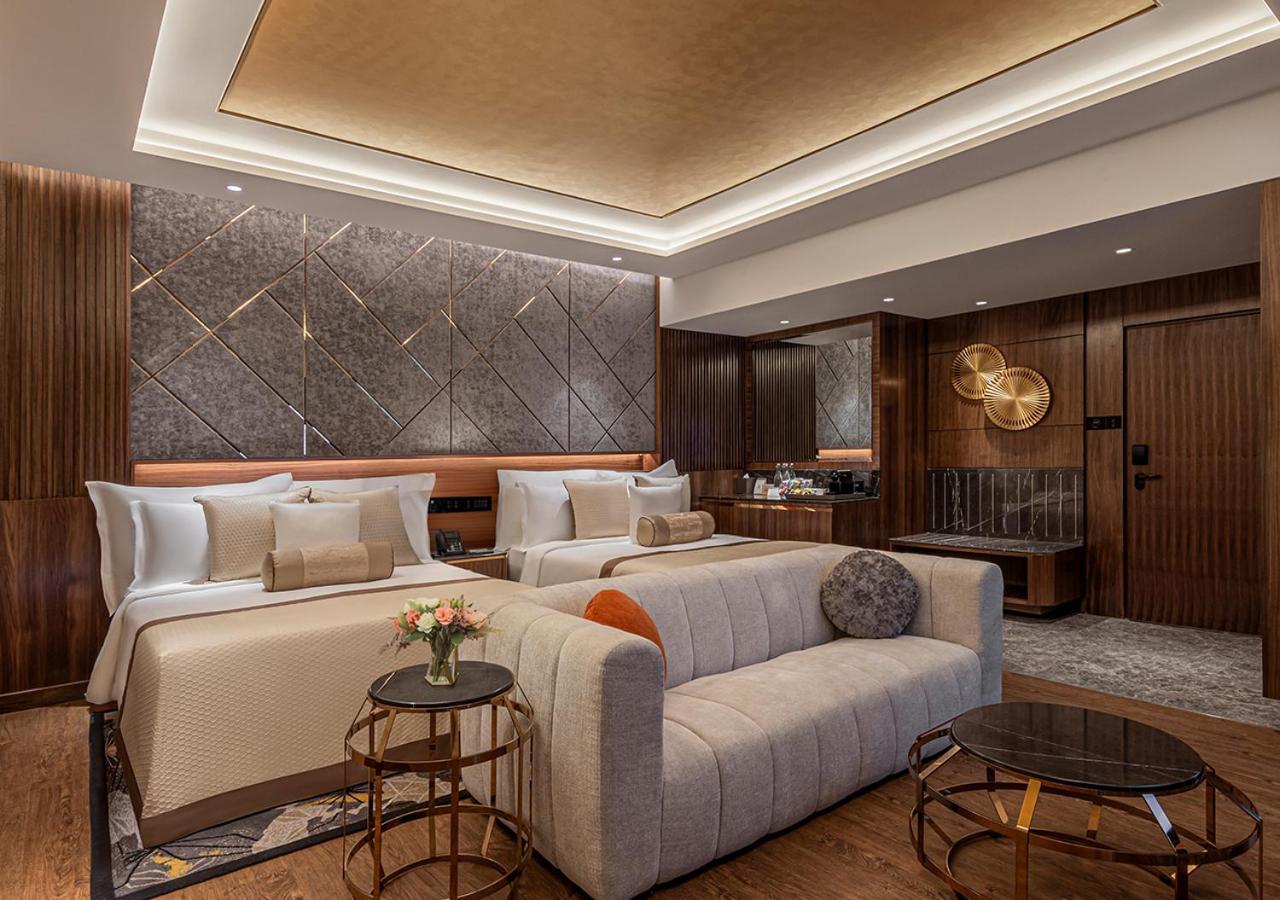 Sunway Resort Hotel Petaling Jaya Eksteriør billede Suite